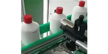 鴻碼創(chuàng)S9000系列噴碼機應(yīng)用酒瓶日期噴碼